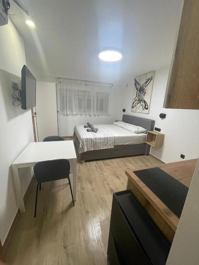 Apartments Anka Pula Exteriér fotografie